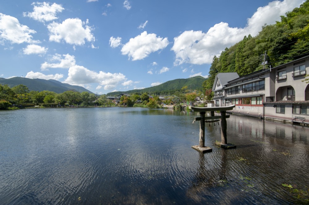 金鱗湖湯之坪